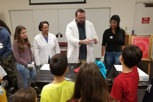 1-27-18-science-in-the-city-dissections-workshop-at-miami-lakes-library-29 Exploring Parallels Between Animal and Human Anatomy STEM Workshop at Miami Lakes Library